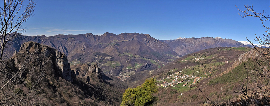 Dal Pizzo Rabbioso vista sulla media Val Brembana